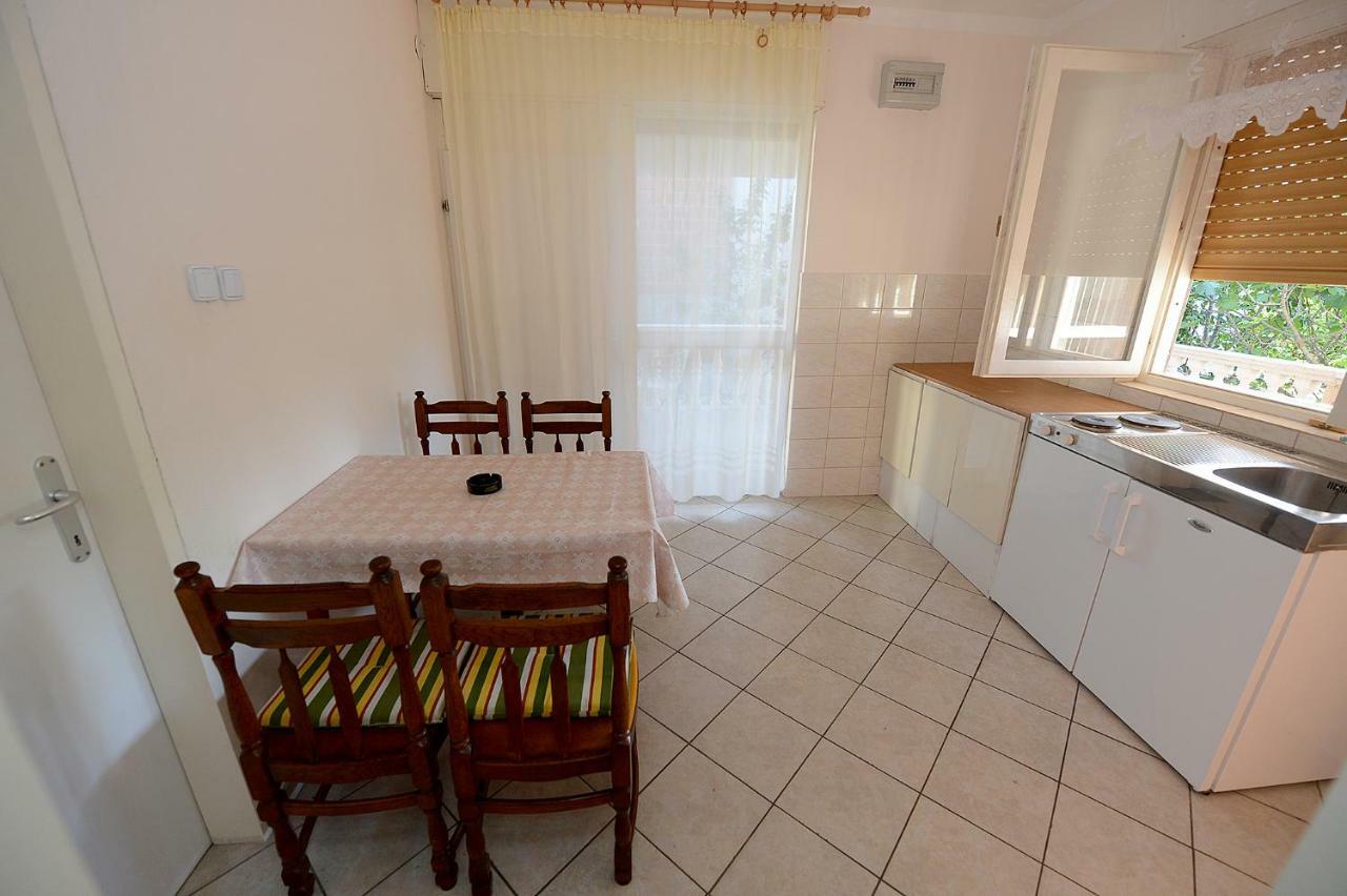 Apartment Kod Stipe Vrsi Exterior photo