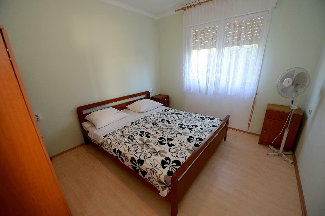 Apartment Kod Stipe Vrsi Room photo
